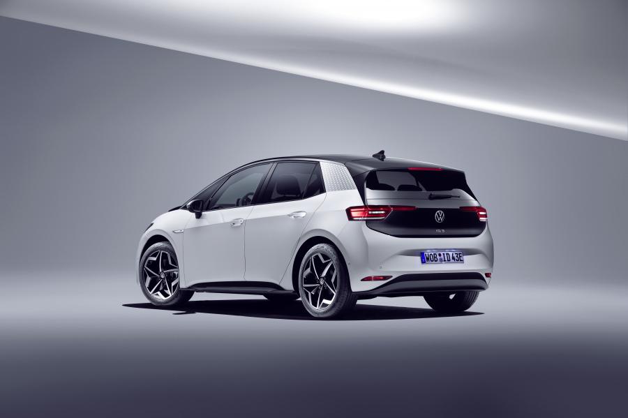  Volkswagen ID.3 1st 2019 года  (WW) (фото 14 из 48)